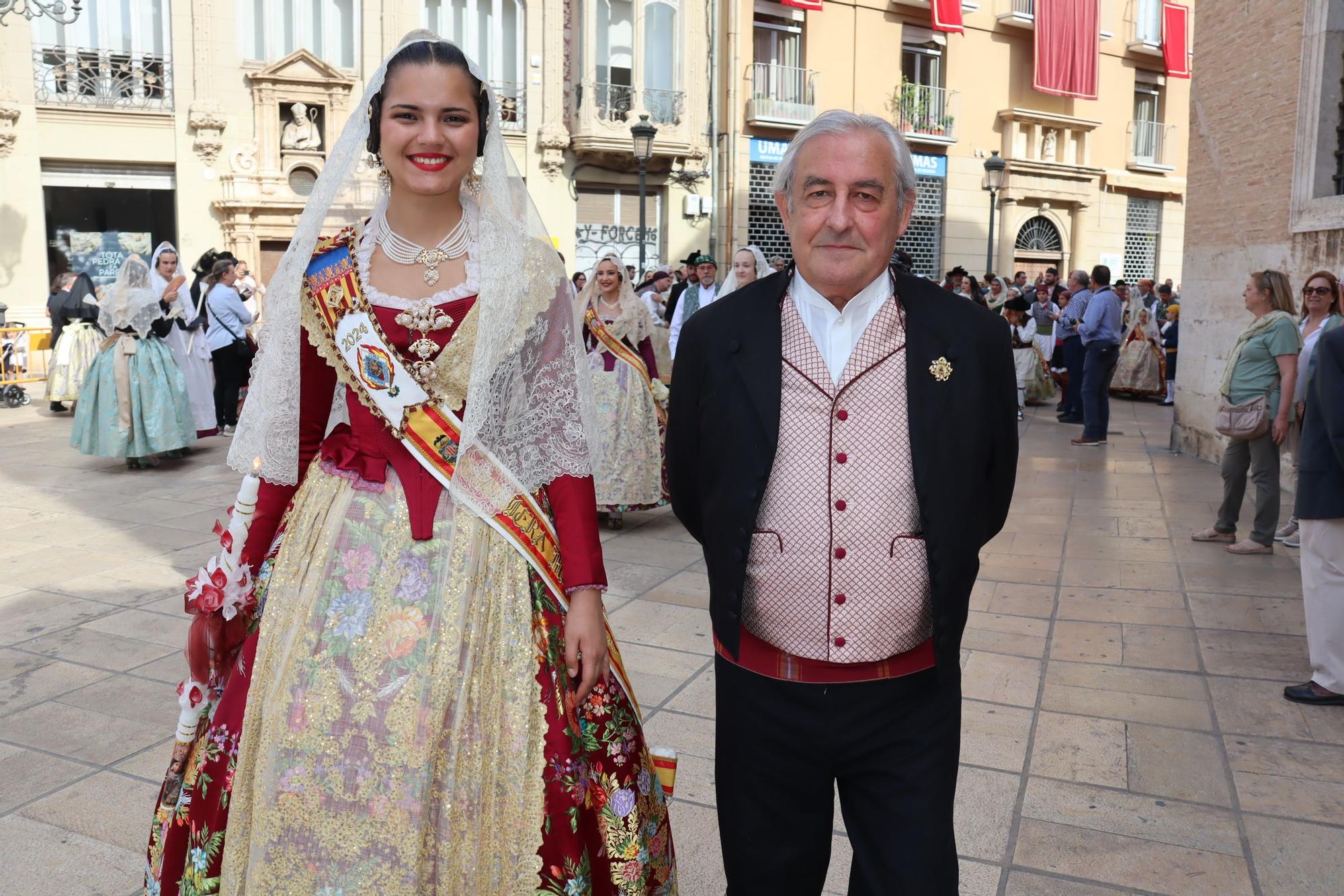 Las comisiones de falla en la Procesión de la Virgen (1/5)