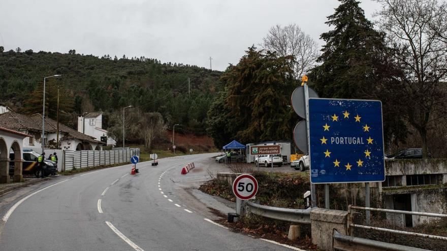 San Martín del Pedroso y Quintanilha, frontera hispano-portuguesa. | Emilio Fraile