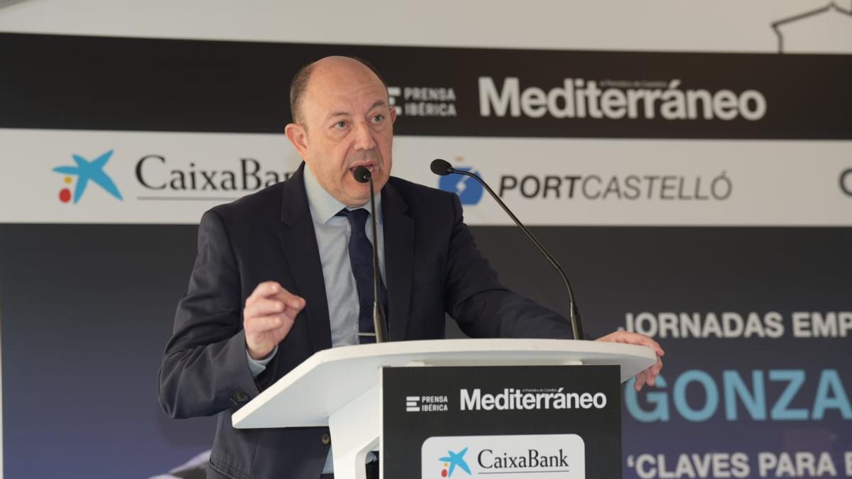 Gonzalo Bernardos, durante su intervención en el Moll de Costa ante los empresarios de Castellón.