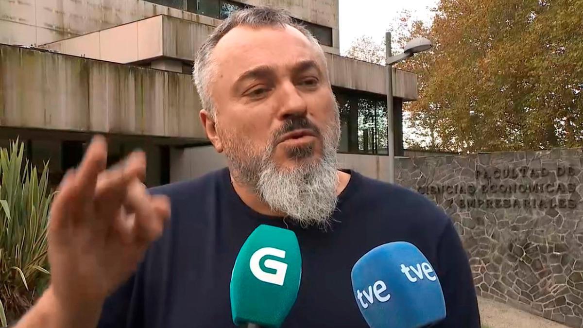 Luciano Méndez, en unas declaraciones frente a la Facultad de Económicas de la USC