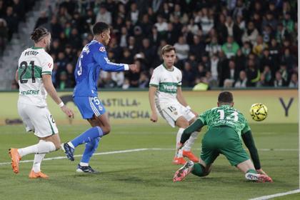 Real Madrid | Resumen, goles y resultado del Elche - Real Madrid de LaLiga