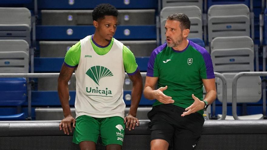 Carter ya entrena con el foco en el Unicaja-Manresa