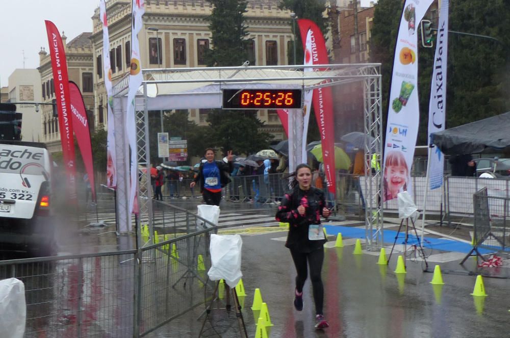 Llegada IV Carrera de la Mujer en Murcia (II)