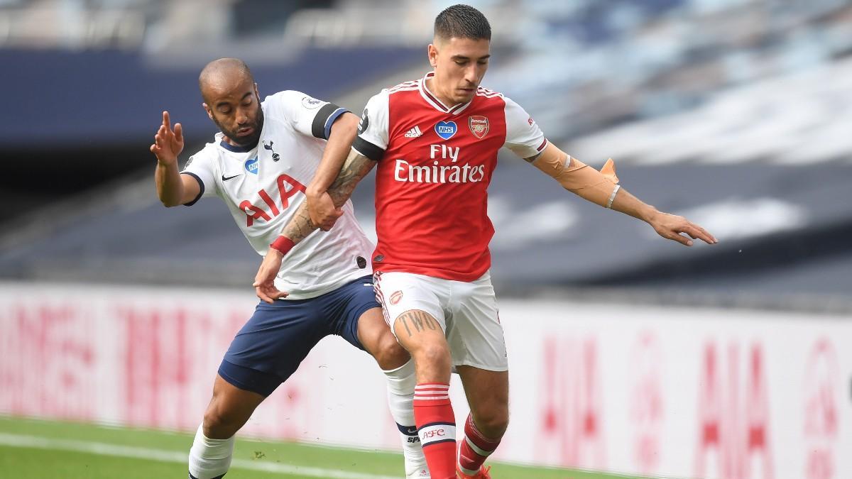 Hector Bellerín, con la camiseta del Arsenal