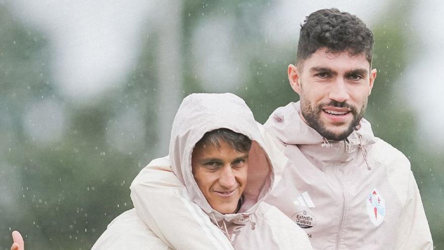 Unai Núñez y Franco Cervi, ayer en Afouteza.