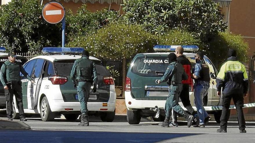 La Guardia Civil detiene a 18 personas por desvalijar máquinas recreativas en Murcia y Alicante