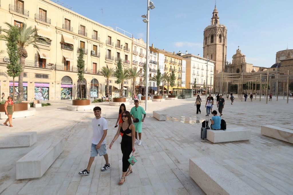 Así luce la nueva Plaza de la Reina tras la reforma integral