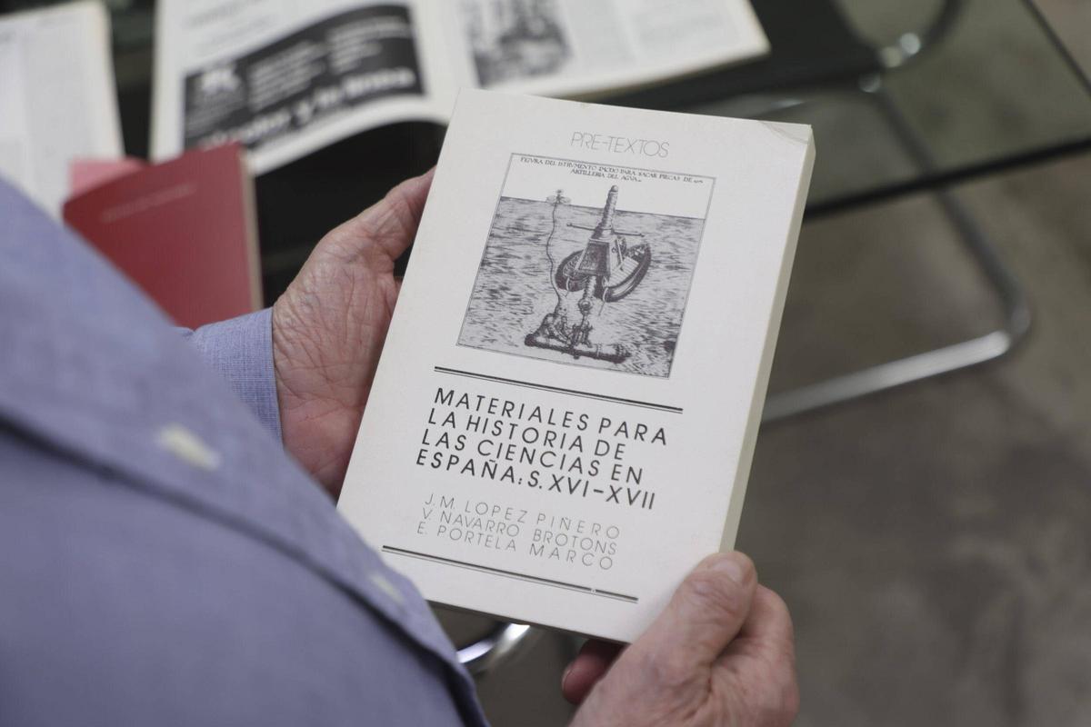 'Materiales para la historia de las ciencias en España: Siglos XVI-XVII’, el primer libro de Pre-Textos.
