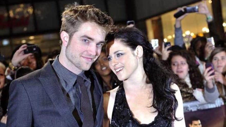 Robert Pattinson con su ex pareja Kristen Stewart