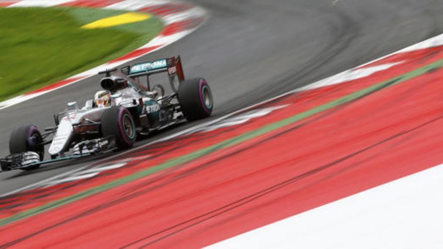 Lewis Hamilton, primero en la fase de clasificación en Austria