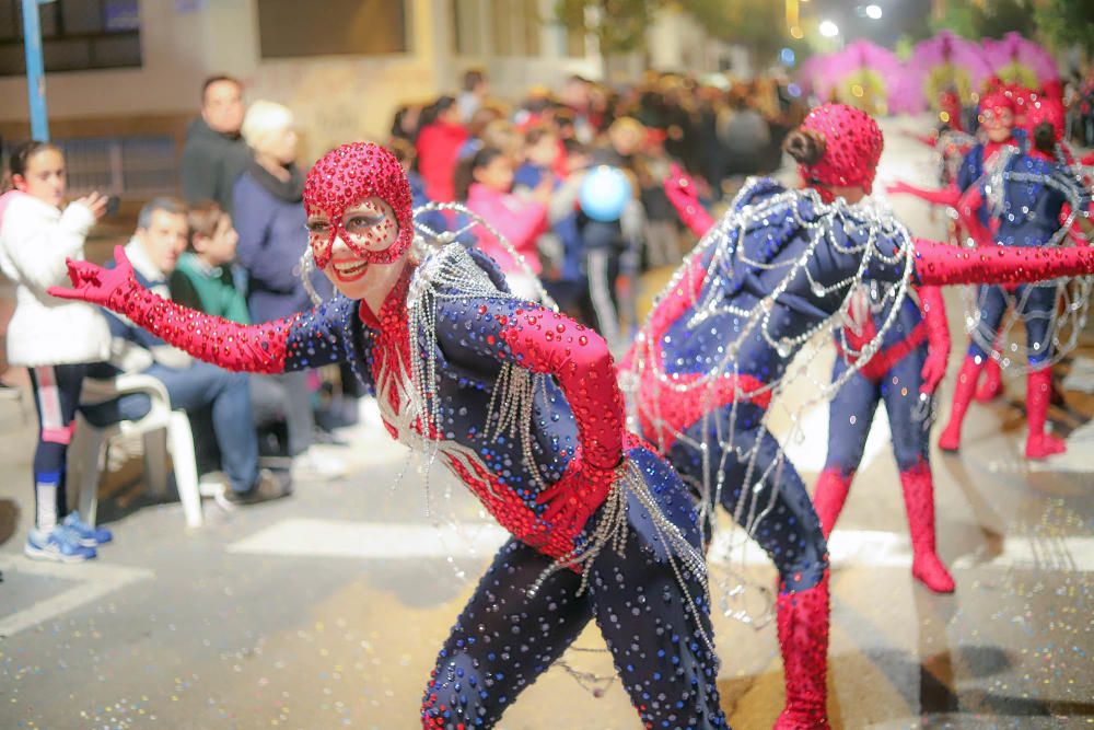 El Carnaval toma las calles de Torrevieja.