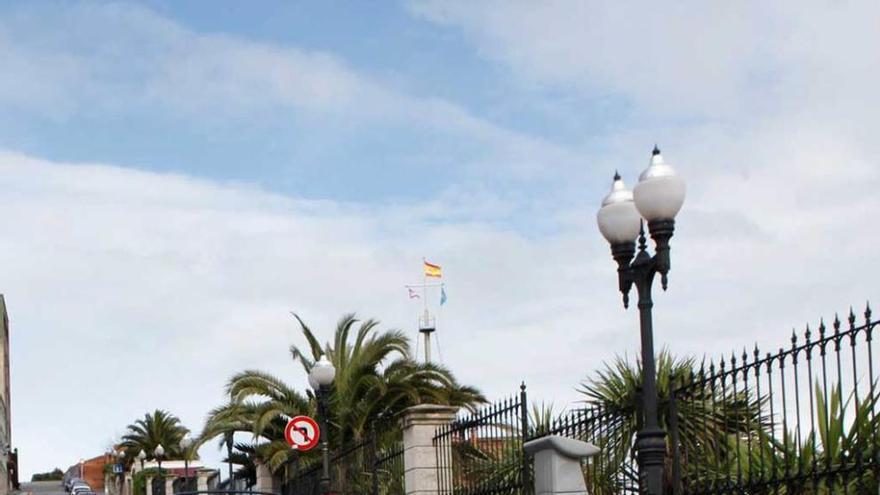 Aparcamiento de zona azul en Cimadevilla.