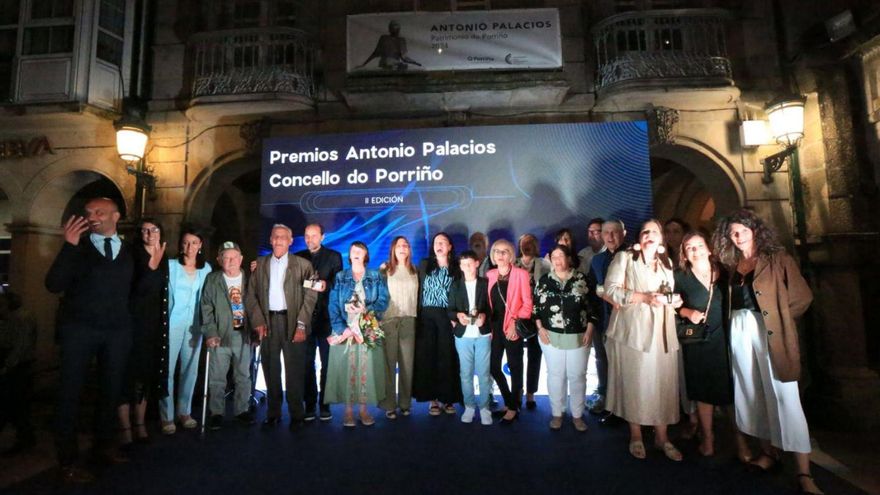 Todos los galardonados ayer en los Premios Antonio Palacios de Porriño.