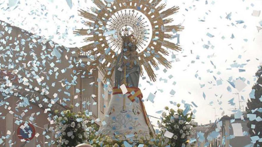 Jotas y misas baturras para la Virgen del Pilar