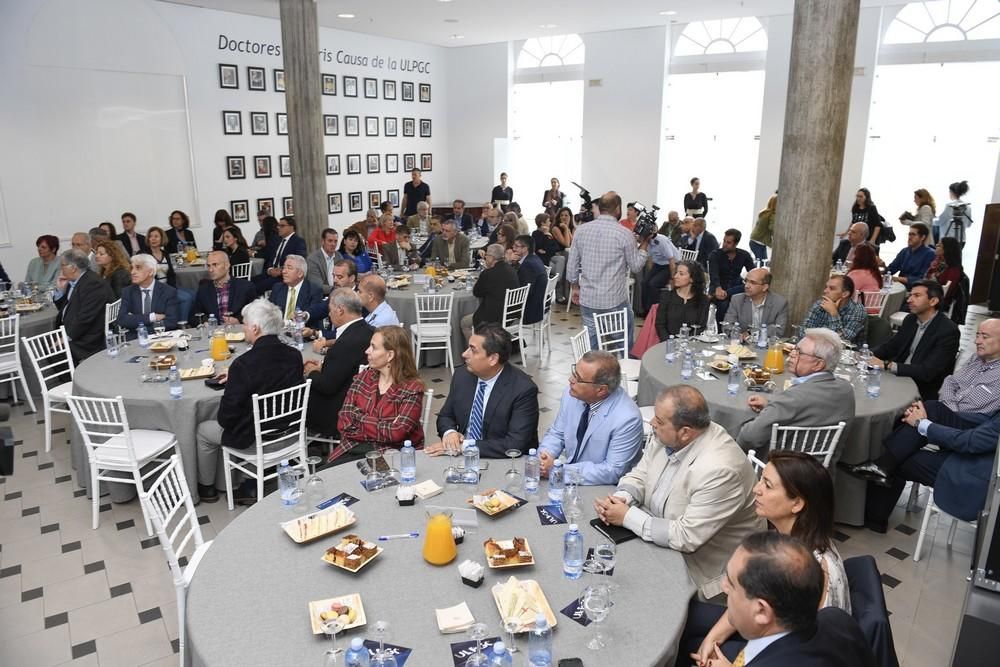 El presidente de la Agencia Nacional de Evaluación de la Calidad y Acreditación (ANECA), José Arnáez, en los desayunos Universidad-Sociedad