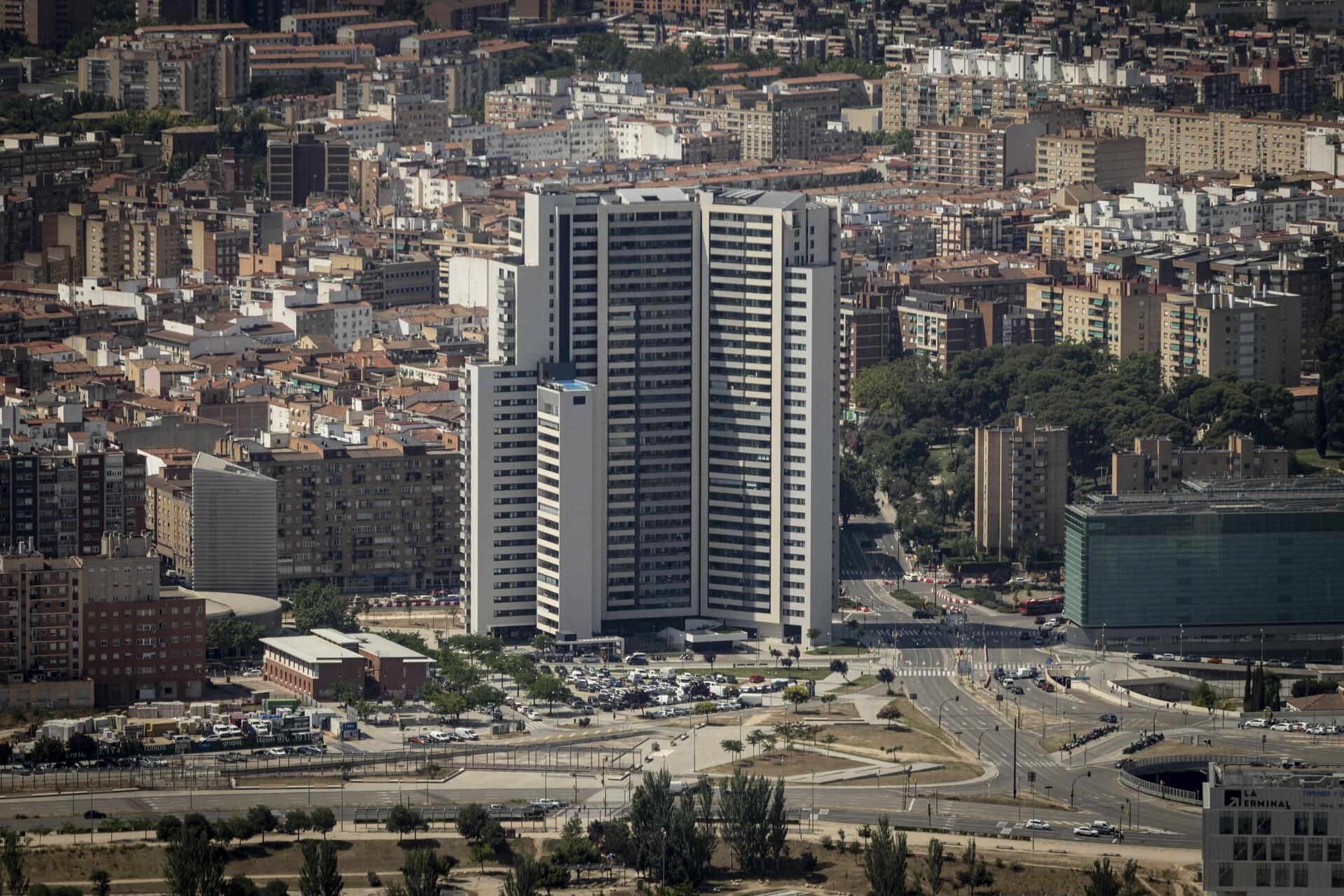 Así se ve Zaragoza desde el helicóptero de la Unidad Aérea de la Policía