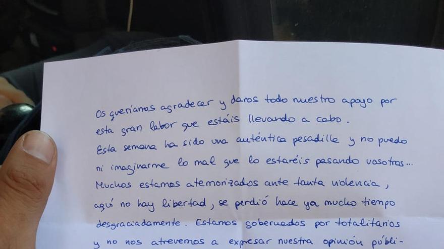 La emotiva carta que una mujer entregó a los agentes: 