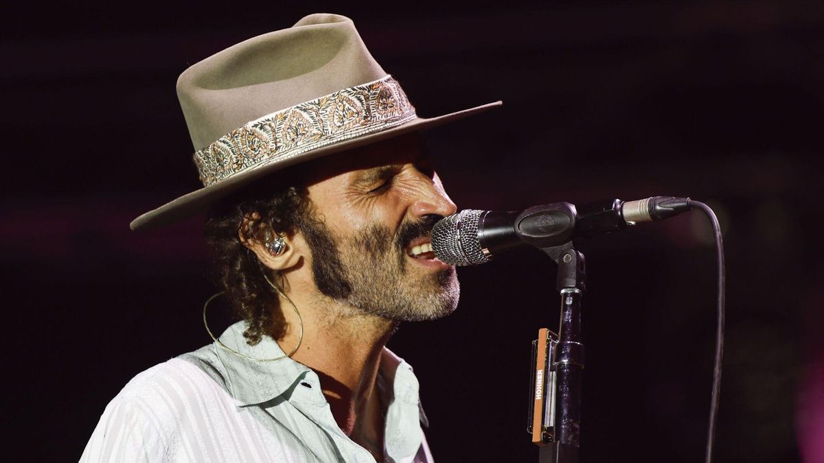 Fama, afonía y alcohol: Leiva se enfrenta a sus demonios