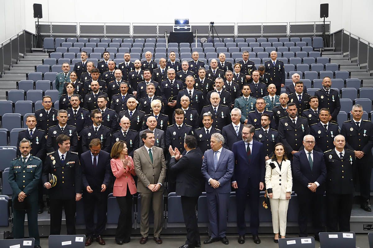 Entrega de medallas a mérito de la Policía Local de Andalucía en Córdoba