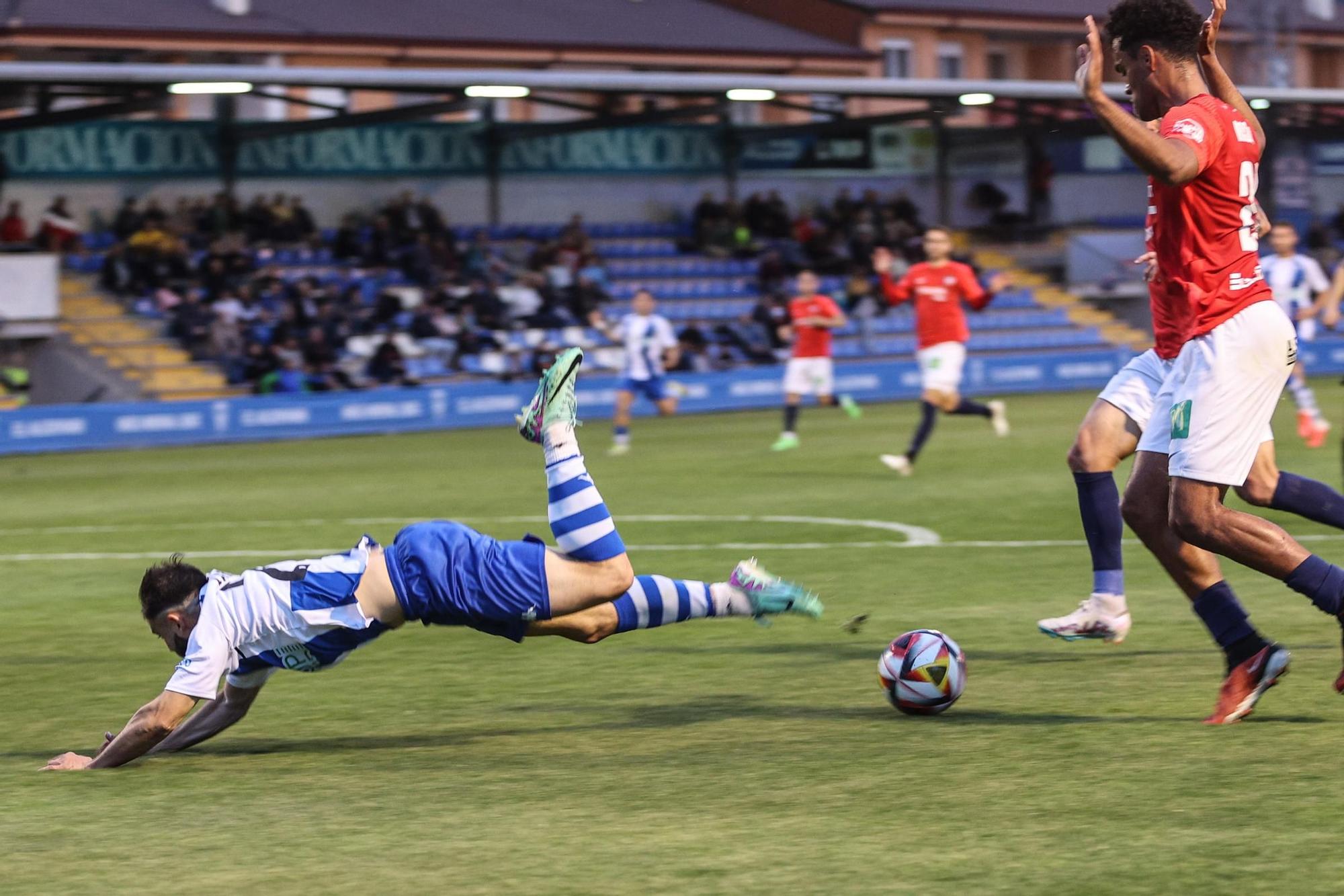 Alcoyano y San Fernando empatan en el campo del Collao