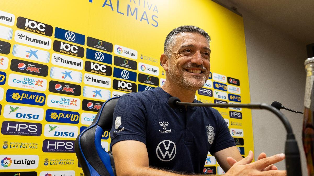 García Pimienta, técnico de la UD Las Palmas