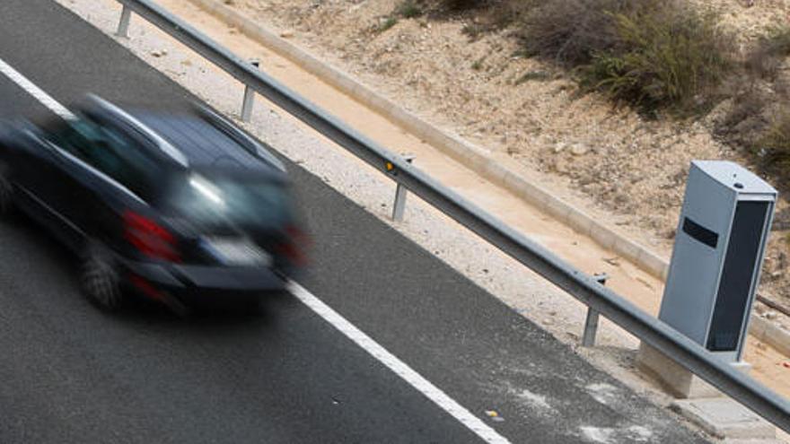 Las multas por velocidad aumentaron un 33,7% en 2015.