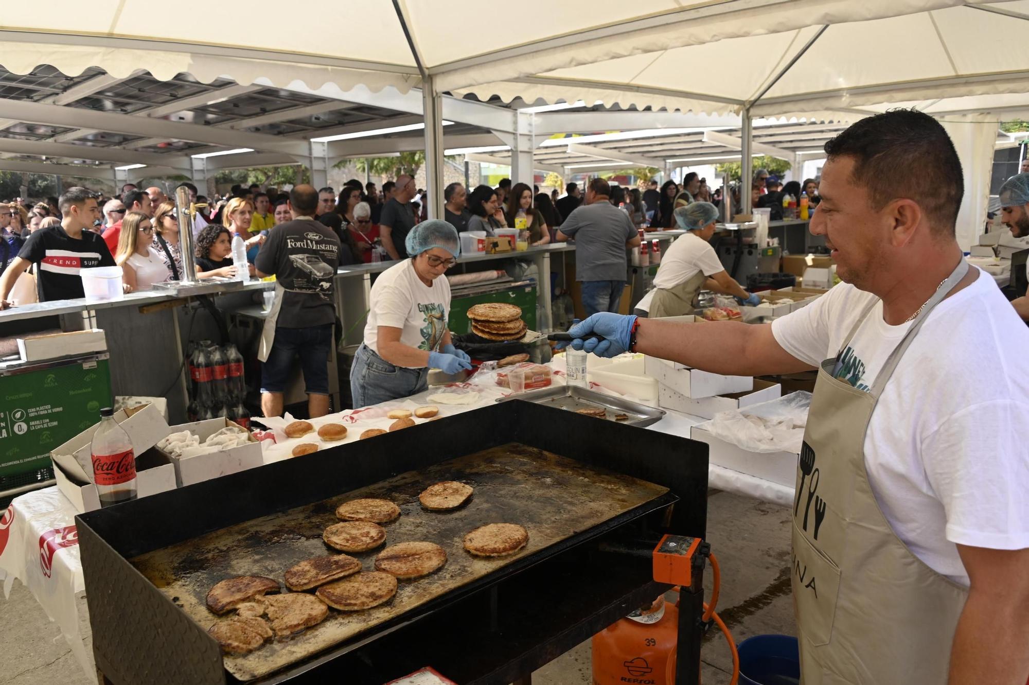 Así ha sido la fiesta de la hamburguesa en Crevillent