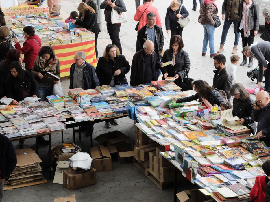 La Fira del Llibre Vell a Figueres