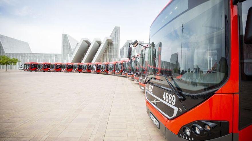 Los trabajadores del transporte público de Zaragoza denuncian los recortes en el servicio