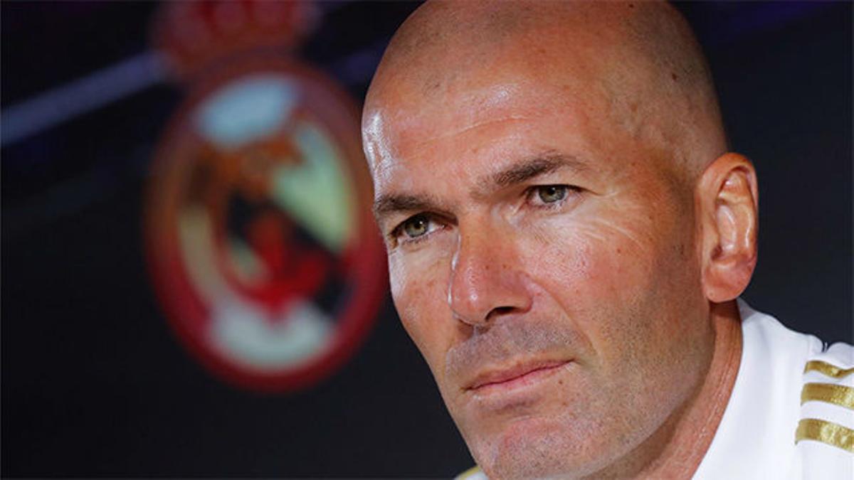 Zidane: "Todos tenemos ganas de ver jugar a Hazard"