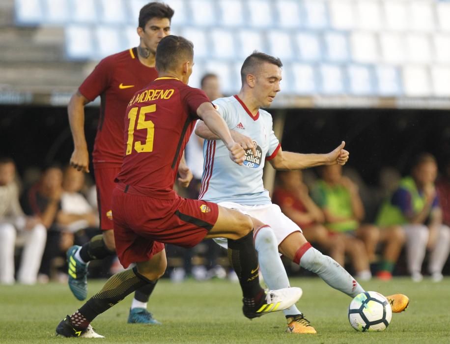 El Celta golea a la Roma con dobletes de Iago Aspas y Pione Sisto.