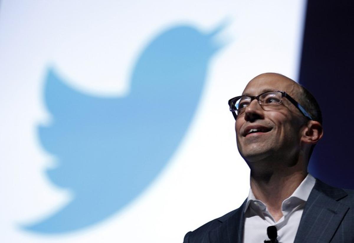 El CEO de Twitter, Dick Costolo, durant una conferència a Cannes. El CEO de Twitter, Dick Costolo, durant una conferència a Cannes.