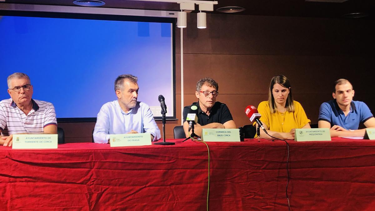 De izquierda a derecha, Marco Ibarz, Santiago Burgos, Francisco Cervelló, Débora Bravo y Héctor Alonso.