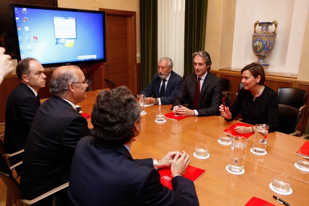 Visita a Gijón del Ministro de Fomento. Íñigo de la Serna