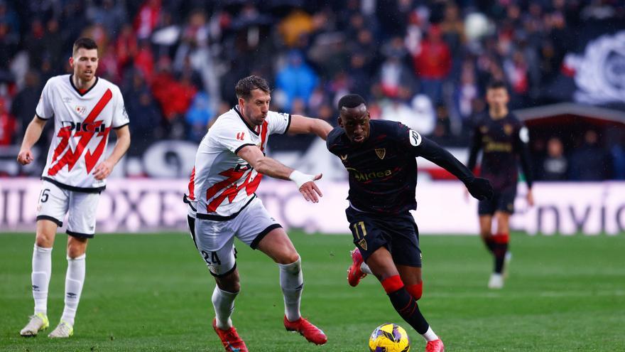 El 1-0 del Rayo Vallecano en el Rayo Vallicano1-1 Sevilla de la jornada 26 de LaLiga EA Sports