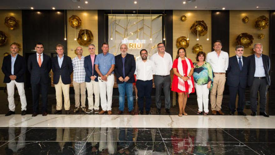 La patronal de Las Palmas destaca la renovación del Riu Oasis tras la &quot;rivalidad empresarial&quot;