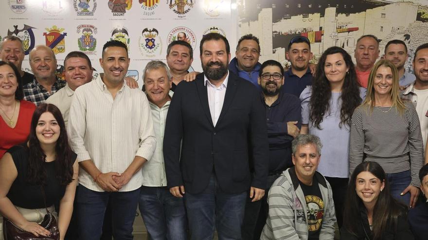 Aitor Muñoz se presenta como candidato a la presidencia de FJFS