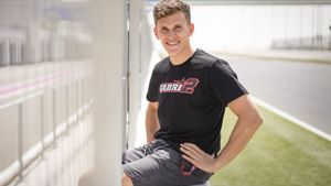 «A Moto3 no hi ha més morts de pur miracle»