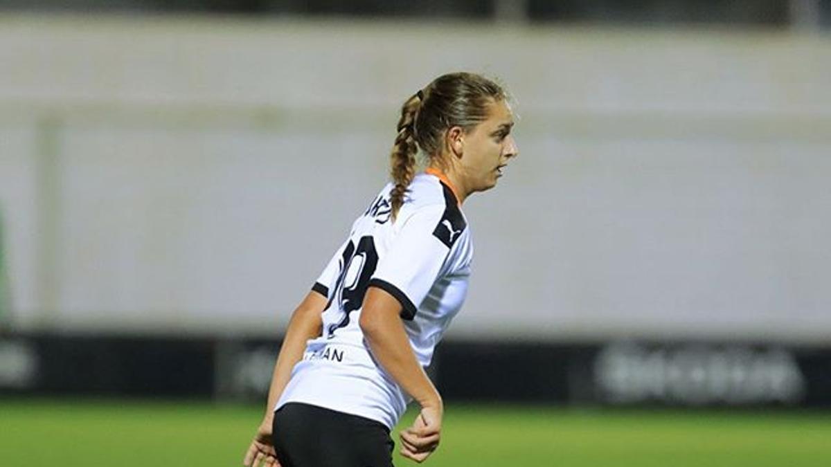 María Ortiz ante un partido con el Valencia