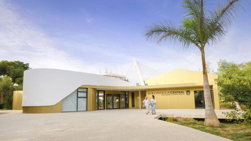 Marbella contrata por 171.000 euros la limpieza de la principal biblioteca