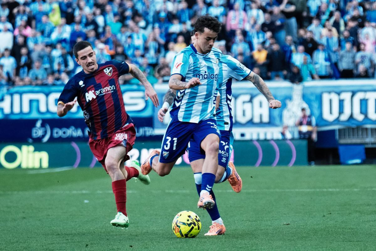 Málaga CF se enfrenta al SD Huesca en La Rosaleda