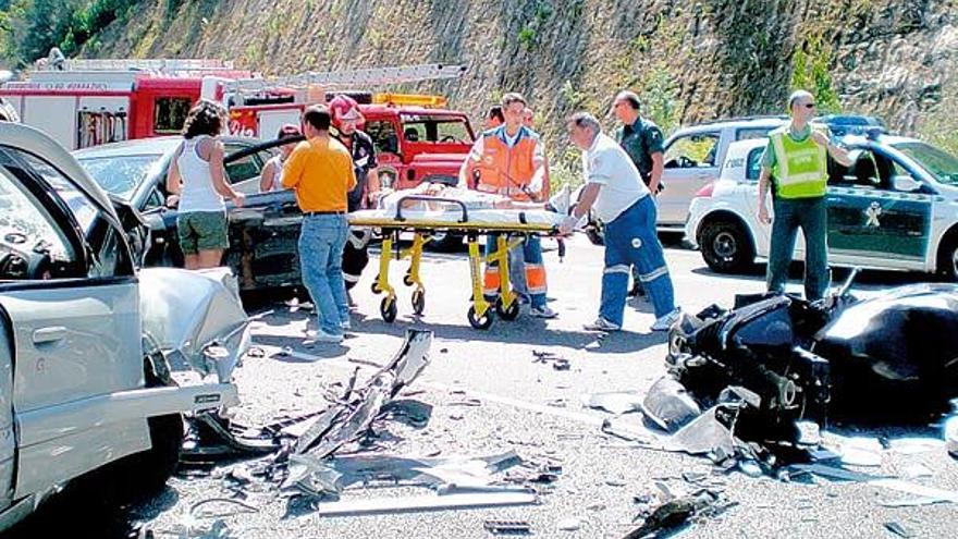 Tráfico desconoce aún las causas del accidente del corredor de O Morrazo