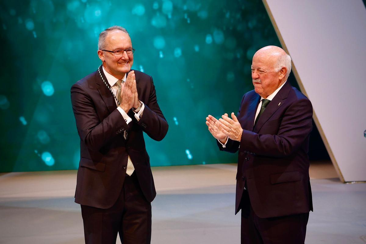 La entrega de los títulos de Hijos Predilectos y Medallas de Andalucía 2026