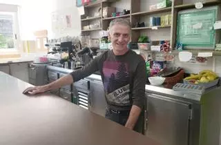 El IES que se quedó sin cafetería: «Sin poder vender bollería o refrescos, las cuentas no salen»