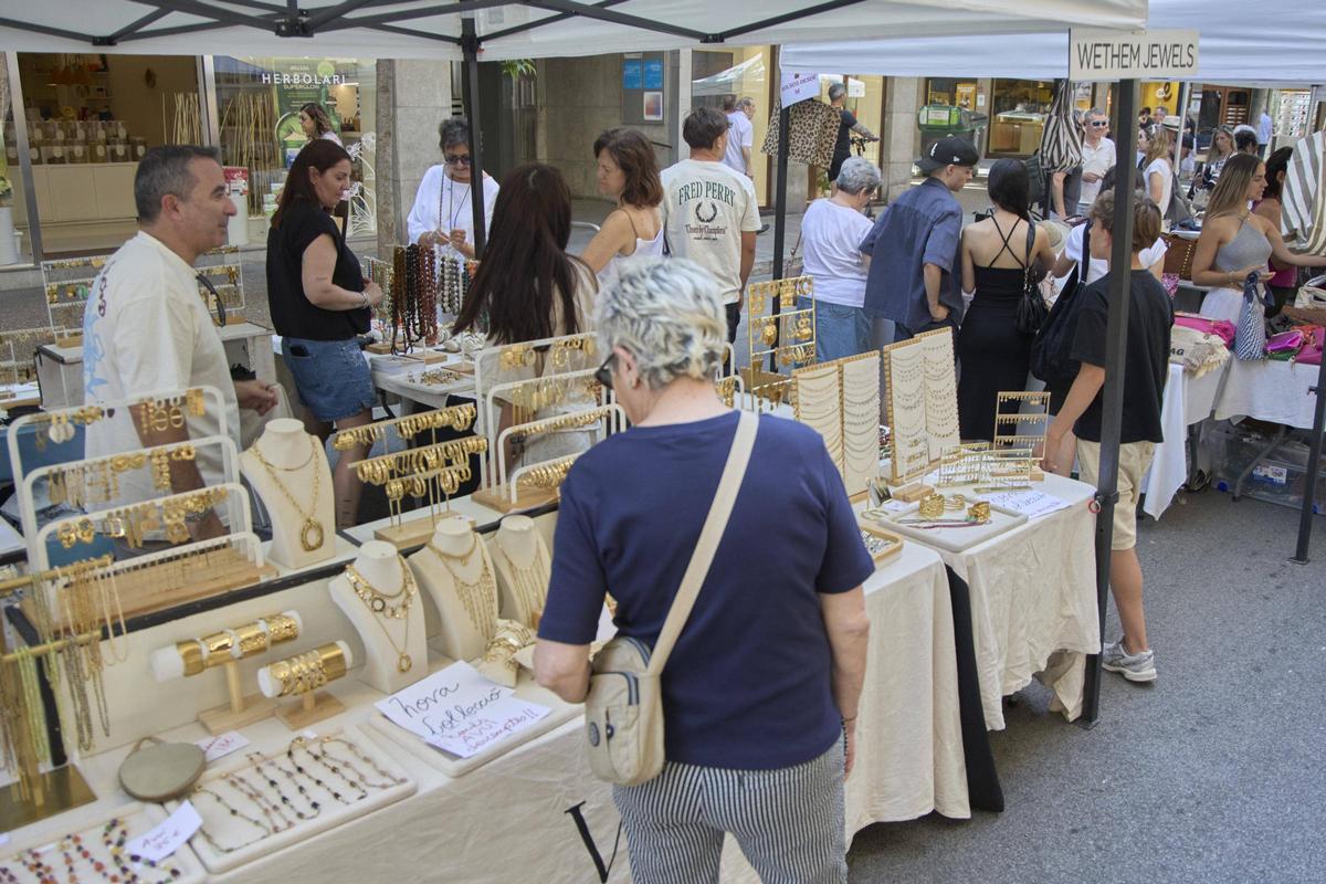 Les imatges de la Botiga al Carrer de Girona