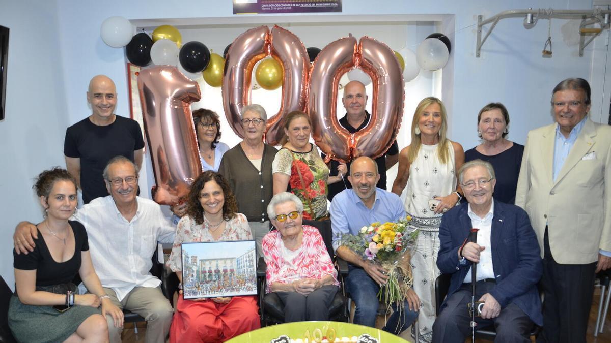 Homenatge Júlia Pellicer pels seus 100 anys