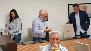Vox saldrá del gobierno de Almassora "en unos días" y los concejales 'tránsfugas' seguirán con el mismo sueldo