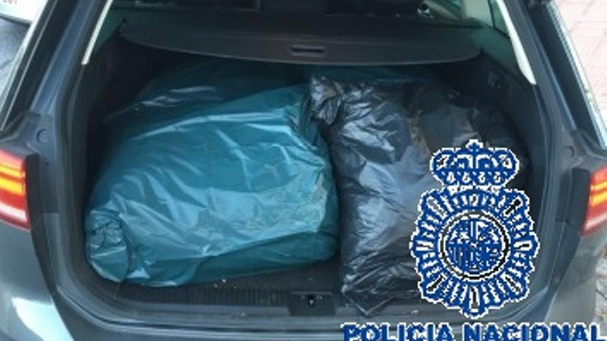 Un grupo alquilaba coches en la Costa del Sol para transportar marihuana hasta Alemania