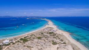 Las playas de Baleares se ven especialmente amenazadas