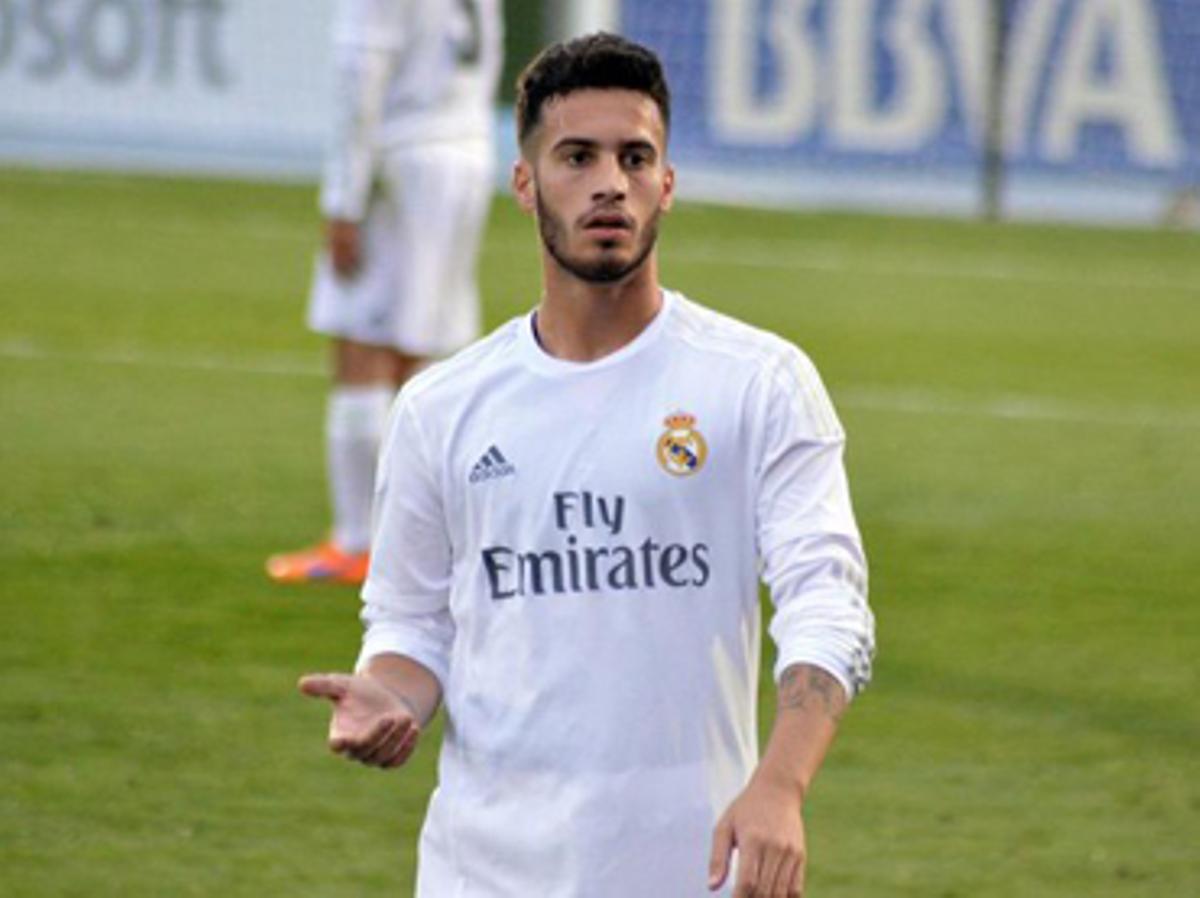 José Carlos Lazo vistiendo la camiseta del Real Madrid